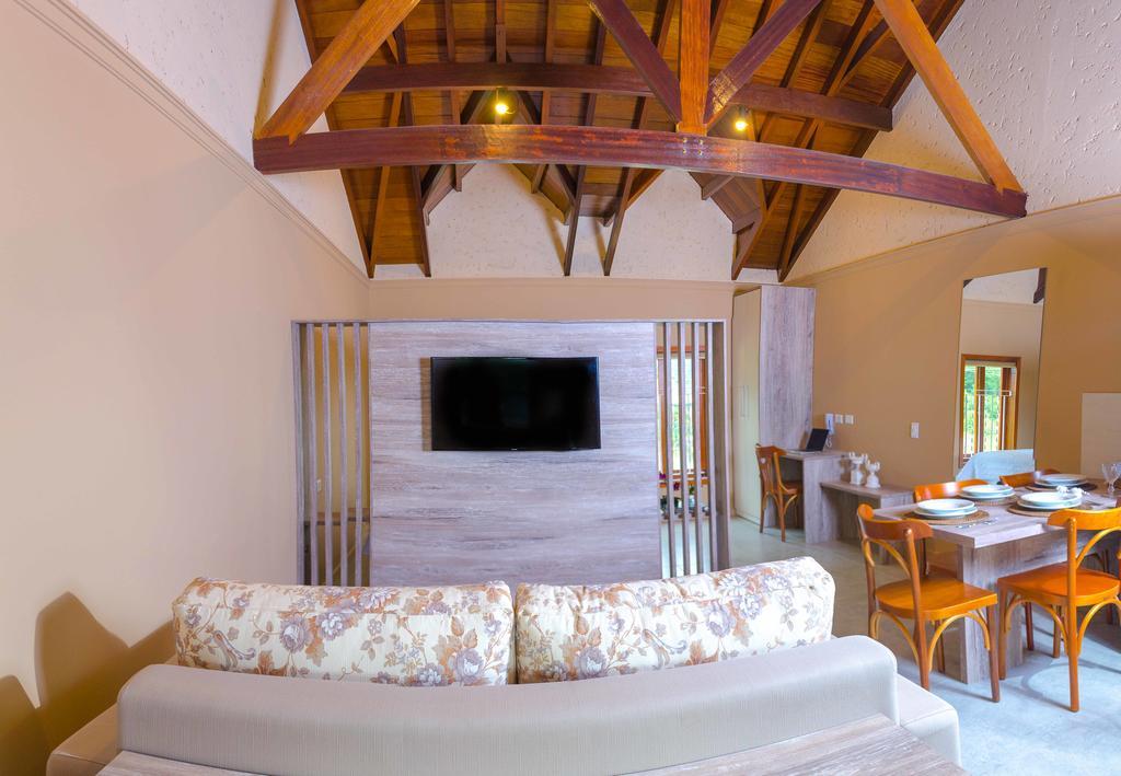 Pousada Castello Montemare อูบาตูบา ภายนอก รูปภาพ